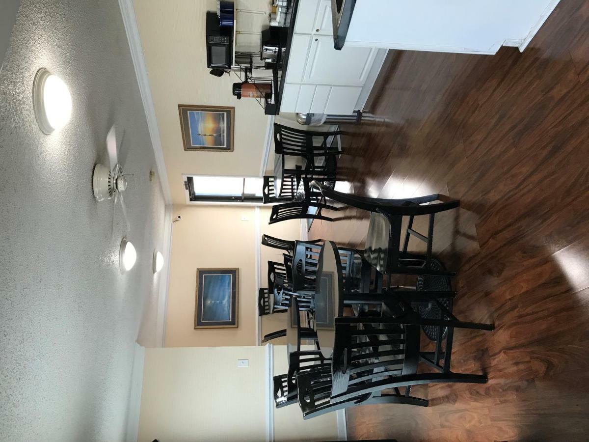 Days Inn By Wyndham Summerton מראה חיצוני תמונה